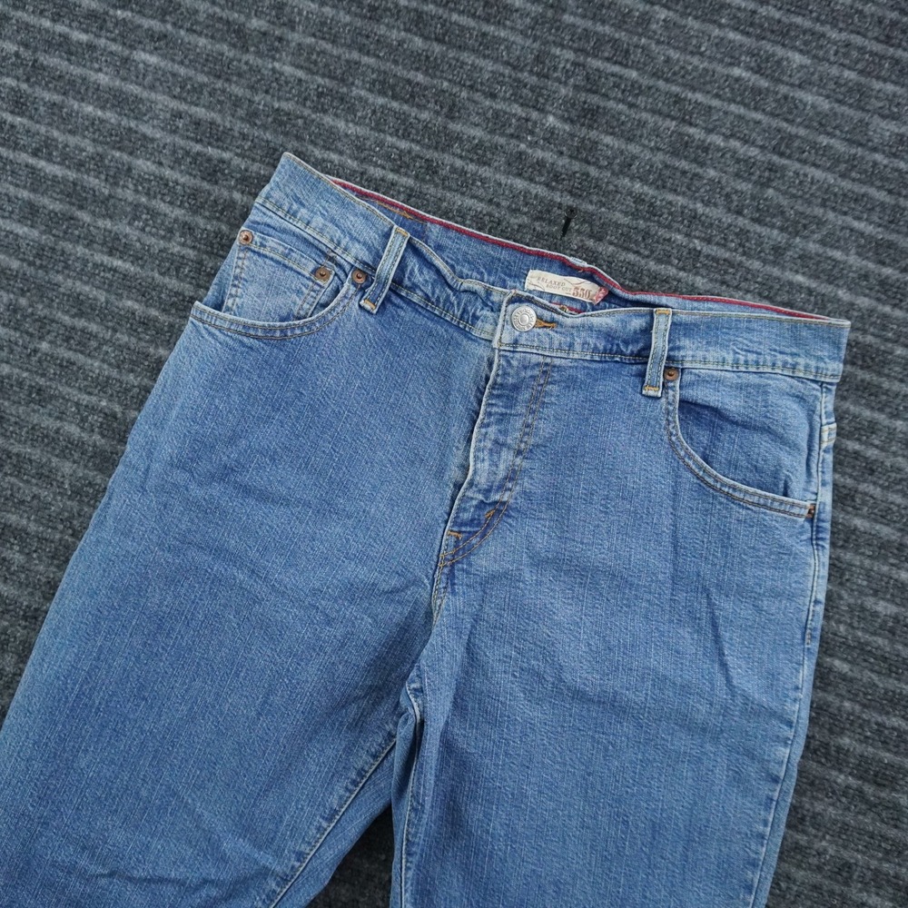Levi's 550 Relaxed Boot Cut Jeans Womens 12M Blue Medium Wash Stretch Denim - Picture 11 of 13